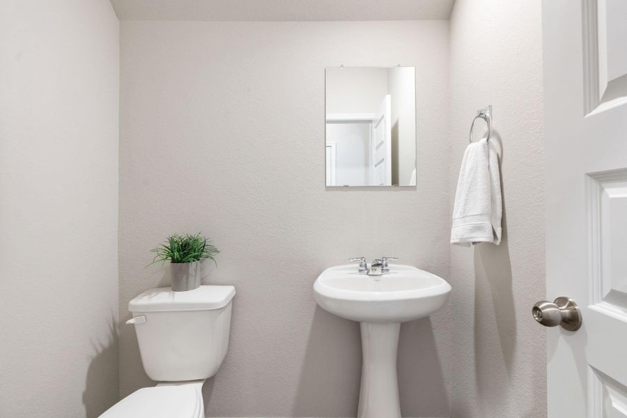 Furnished interior view inside a new home in Madison Bend, Conroe (Image 9). Furnished interior view inside a new home in Madison Bend, Conroe (Image 9).