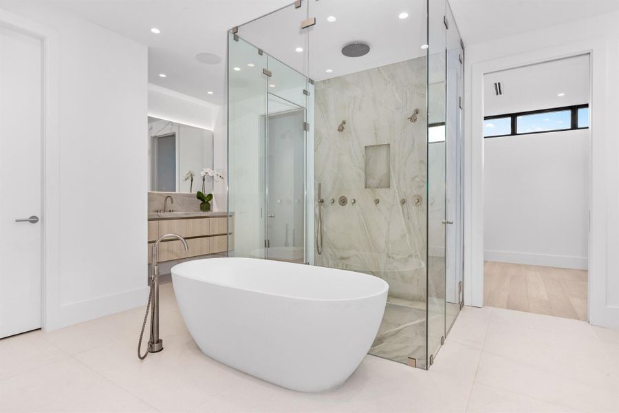 Furnished interior view inside a new home in , Boca Raton (Image 16).