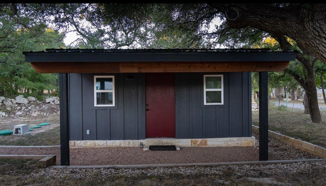 Exterior details and patio area of a home in , Canyon Lake (Image 2). Exterior details and patio area of a home in , Canyon Lake (Image 2).