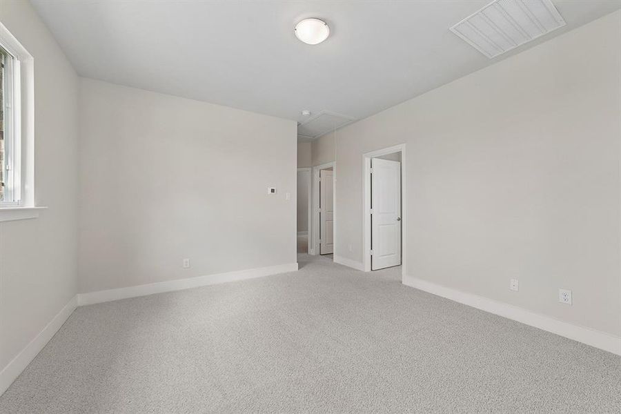 Spacious, unfurnished interior of a new home in Lexington Frisco, Frisco (Image 19).