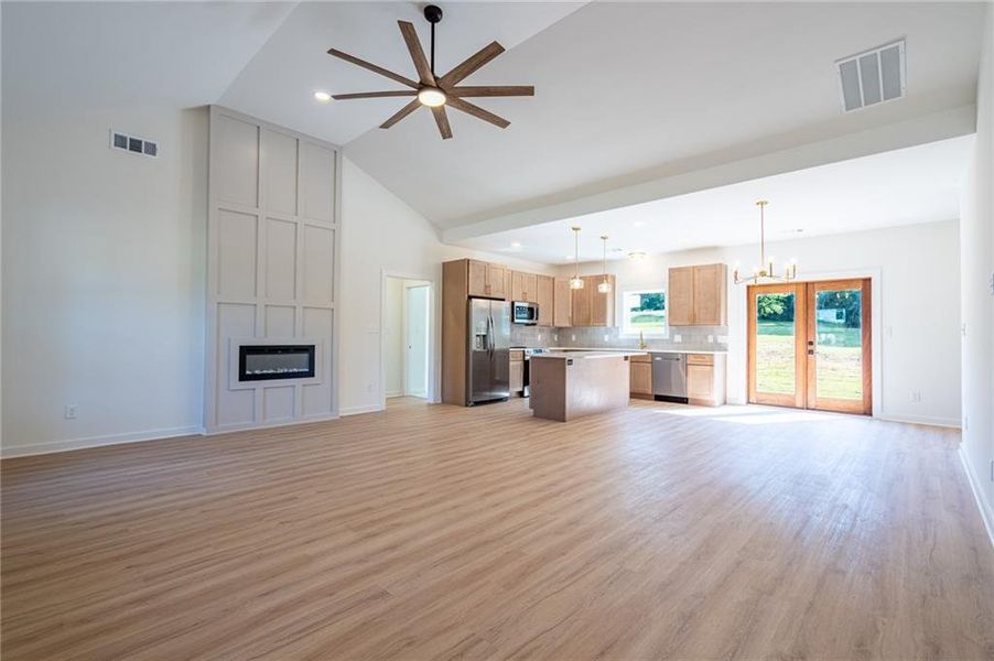 Spacious, unfurnished interior of a new home in , Cedartown (Image 29).