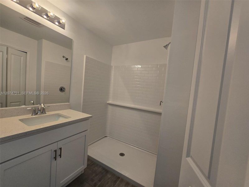 Furnished interior view inside a new home in , Cape Coral (Image 5).