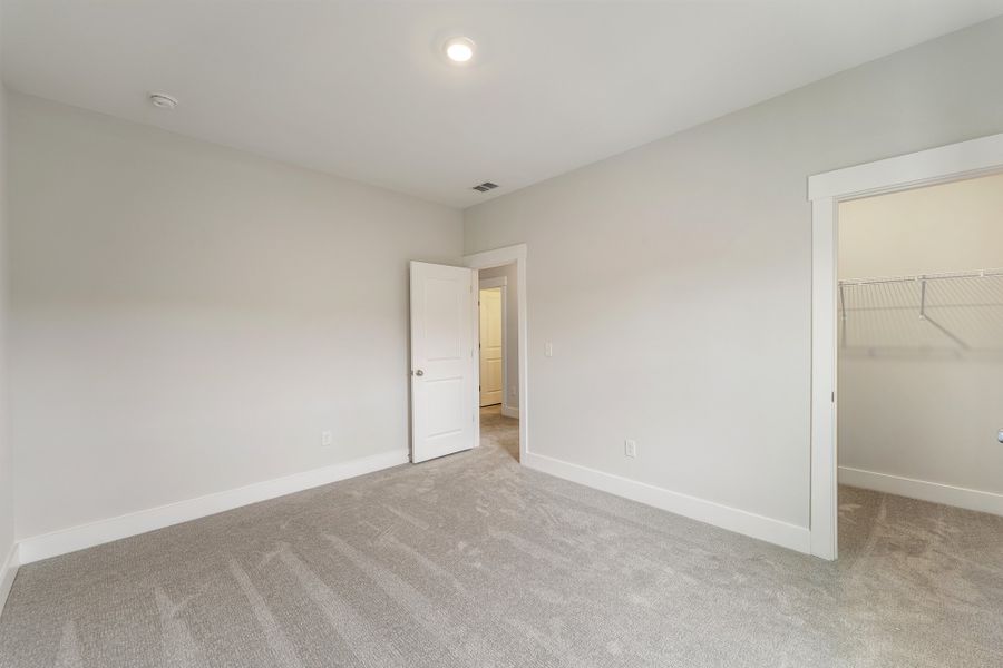 Spacious, unfurnished interior of a new home in Cottages at Lake Emory, Inman (Image 31). Spacious, unfurnished interior of a new home in Cottages at Lake Emory, Inman (Image 31).