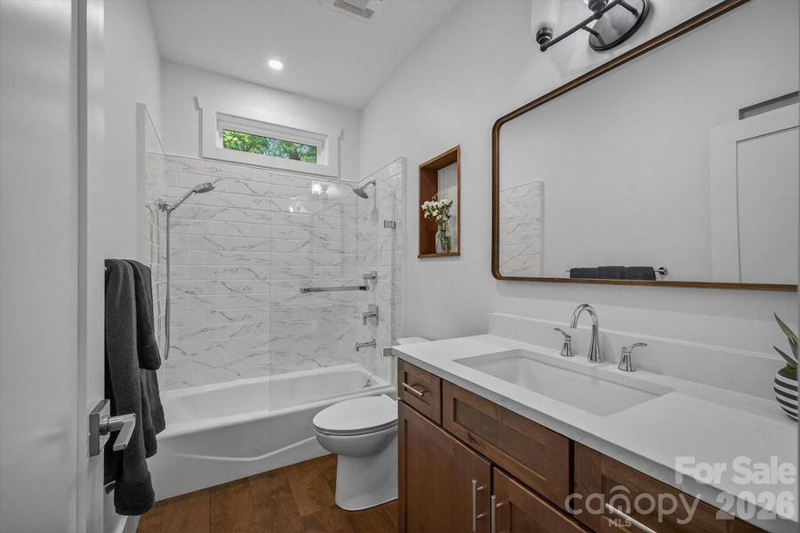 Full Bathroom Main Level