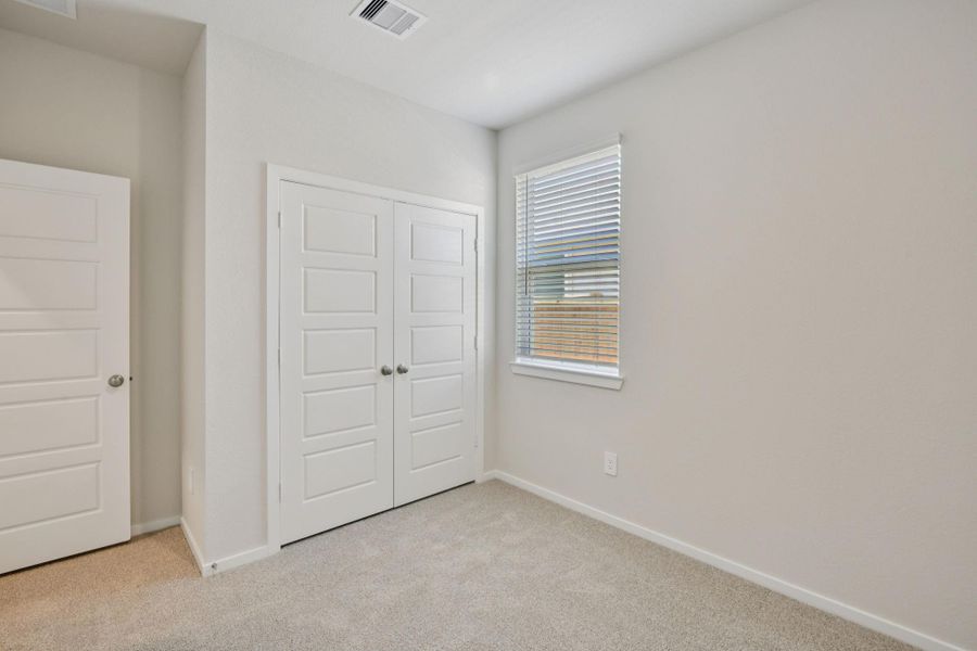 Spacious, unfurnished interior of a new home in Sanford Farms - Traditional Series, Waller (Image 30).