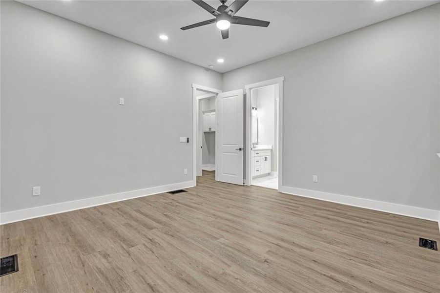 Spacious, unfurnished interior of a new home in , Fairburn (Image 25).