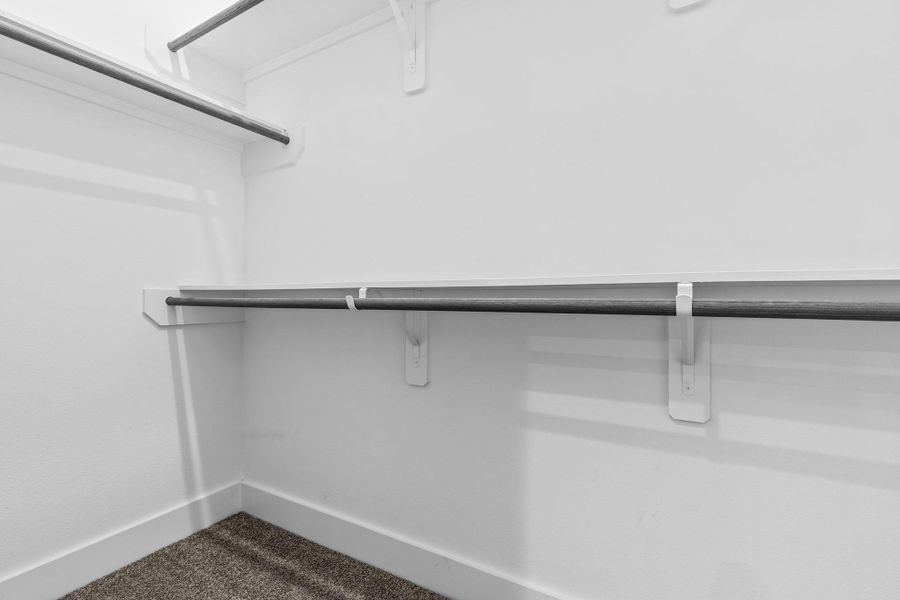 Spacious, unfurnished interior of a new home in , Houston (Image 11).