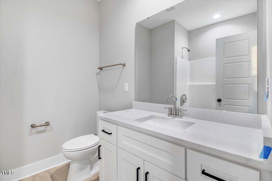 27-9791 Stricklands Crossroads Rd-27