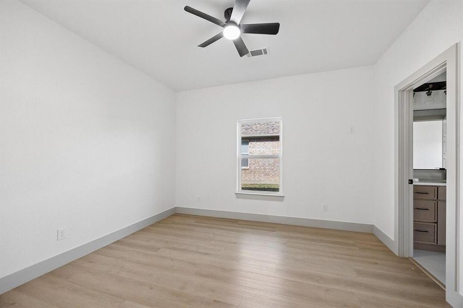 Spacious, unfurnished interior of a new home in , Sherman (Image 31). Spacious, unfurnished interior of a new home in , Sherman (Image 31).