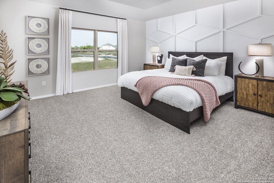 Furnished interior view inside a new home in Blue Ridge Ranch, San Antonio (Image 7).