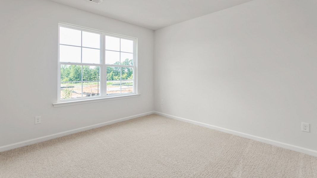 Spacious, unfurnished interior of a new home in Aspen Place, Thomasville (Image 21).