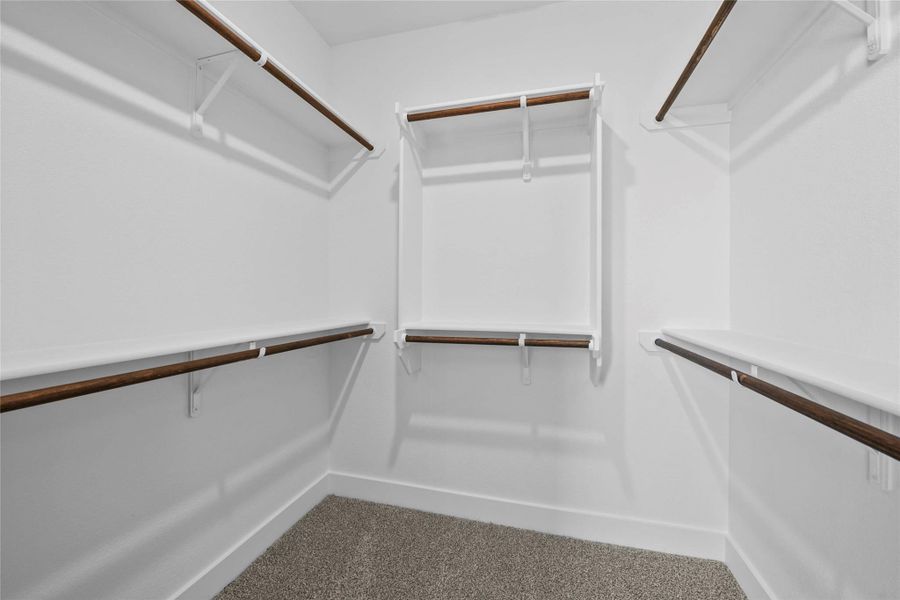 Spacious, unfurnished interior of a new home in King Oaks, Salado (Image 25).