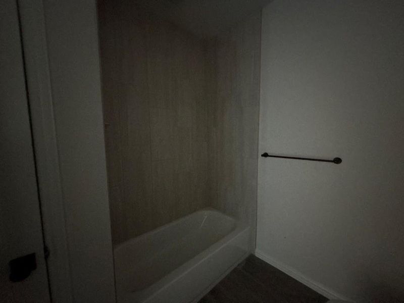 Image 15 of a home in Waterford Park.