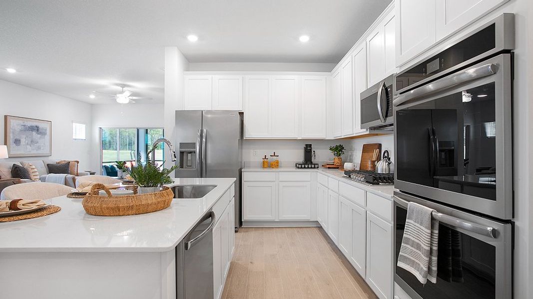 3535 Topaz Kitchen 4of11 F1 Base2 9 24 25