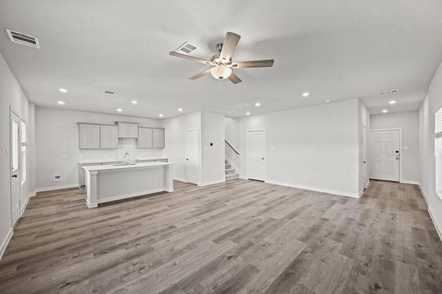 Spacious, unfurnished interior of a new home in Northpark South, Porter (Image 15). Spacious, unfurnished interior of a new home in Northpark South, Porter (Image 15).