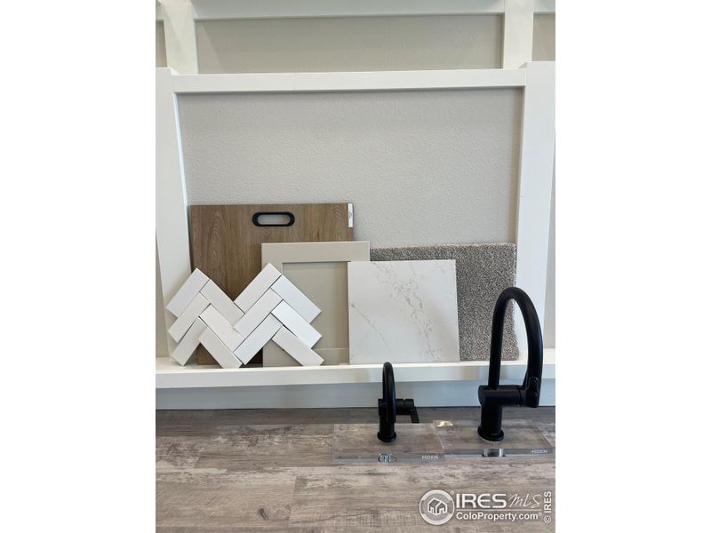 DESIGN SELECTIONS DESIGN SELECTIONS