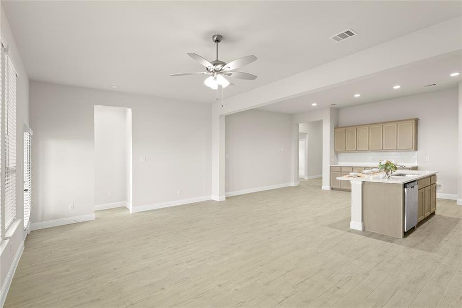 17. 1025 Goya - Family (3)