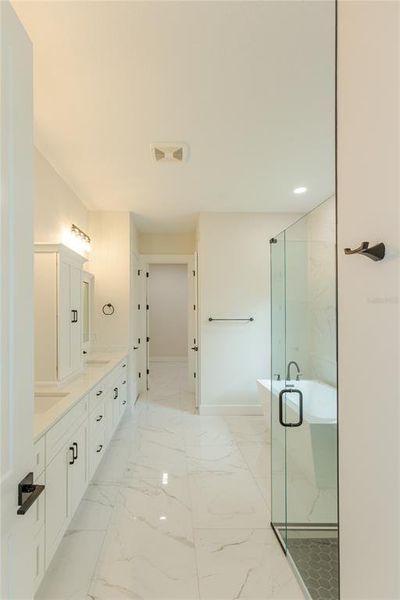 Furnished interior view inside a new home in , Weeki Wachee (Image 8).