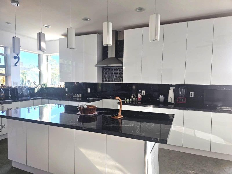 Furnished interior view inside a new home in , Clewiston (Image 5).