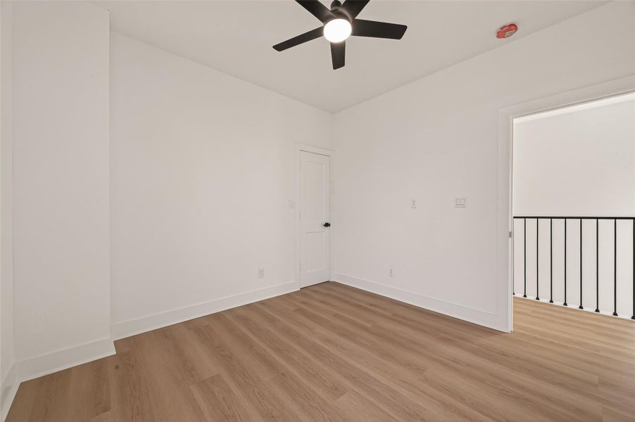 Spacious, unfurnished interior of a new home in , Houston (Image 16).