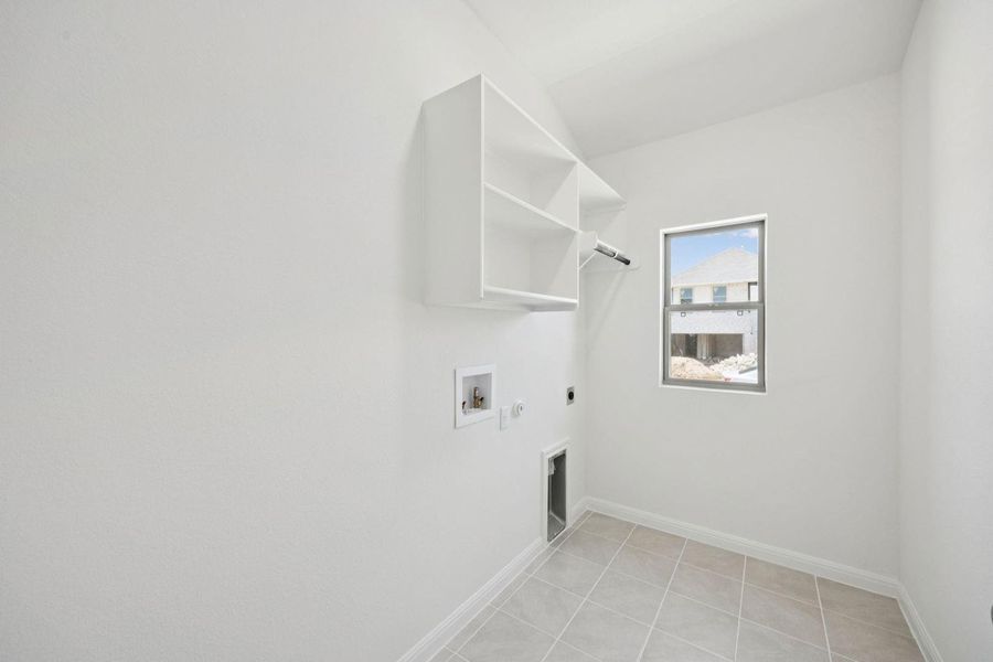 Spacious, unfurnished interior of a new home in Trinity Ranch, Elgin (Image 19). Spacious, unfurnished interior of a new home in Trinity Ranch, Elgin (Image 19).
