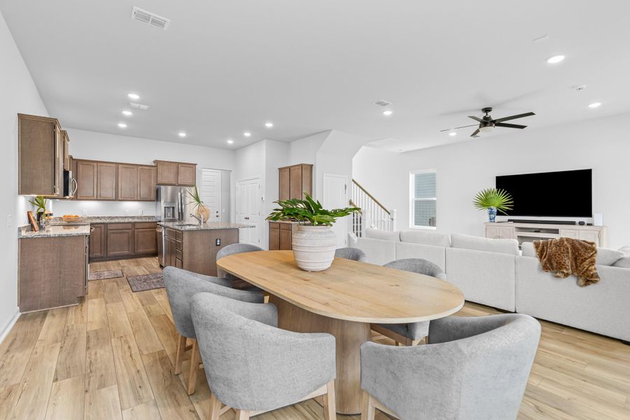 Furnished interior view inside a new home in , Charleston (Image 37).