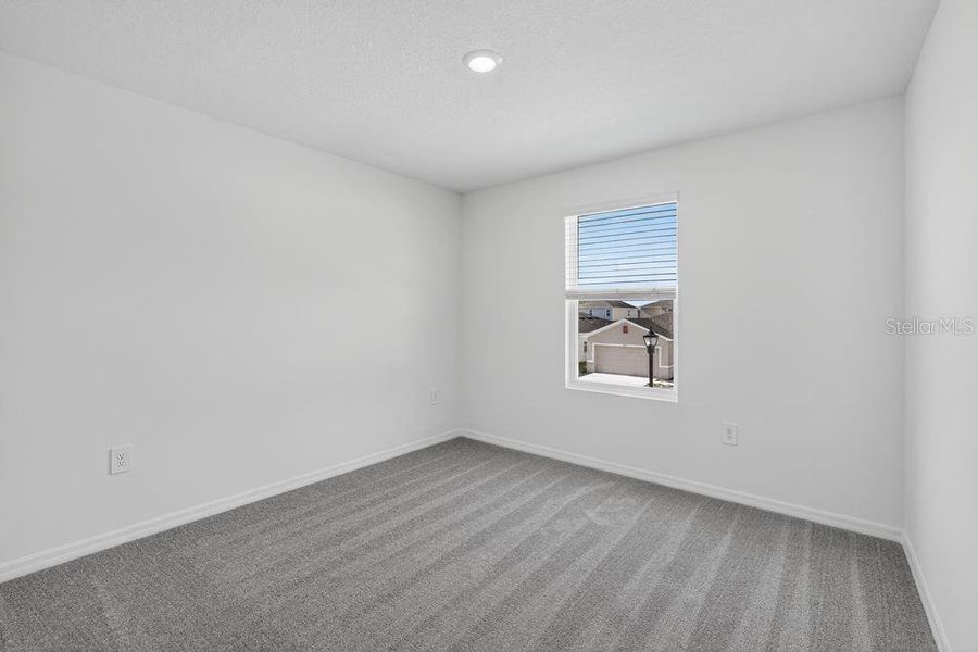 Spacious, unfurnished interior of a new home in Palm Wind, Hudson (Image 16).