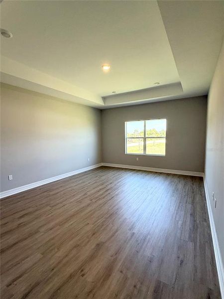 Spacious, unfurnished interior of a new home in , Port Charlotte (Image 18).