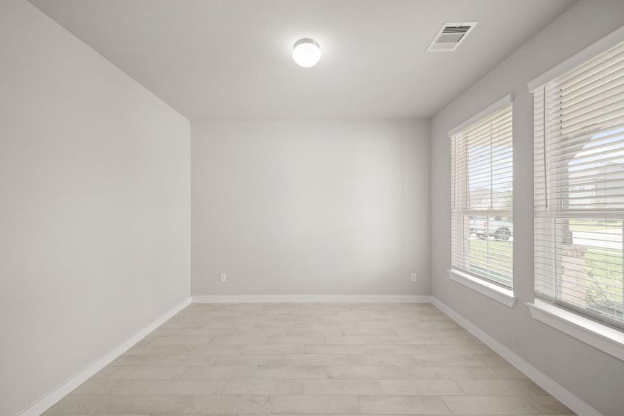 Spacious, unfurnished interior of a new home in Beacon Hill, Waller (Image 27). Spacious, unfurnished interior of a new home in Beacon Hill, Waller (Image 27).