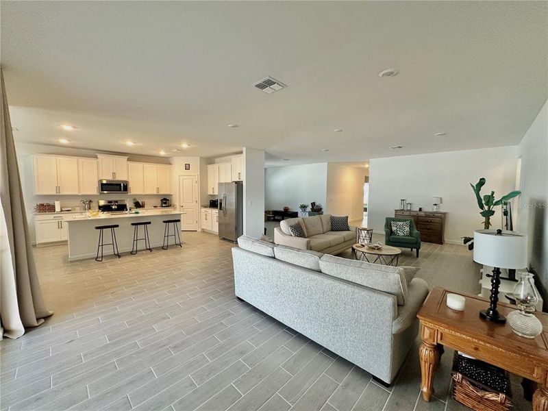 Furnished interior view inside a new home in Pioneer Ranch, Ocala (Image 15).