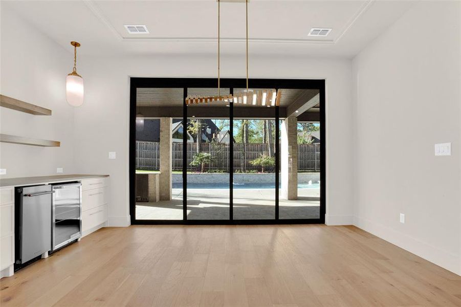 Spacious, unfurnished interior of a new home in , Tyler (Image 23).