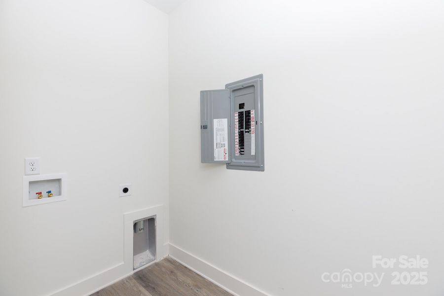 Spacious, unfurnished interior of a new home in , Gastonia (Image 16).