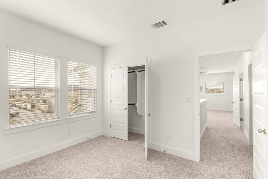 Spacious, unfurnished interior of a new home in Lariat, Liberty Hill (Image 55). Spacious, unfurnished interior of a new home in Lariat, Liberty Hill (Image 55).