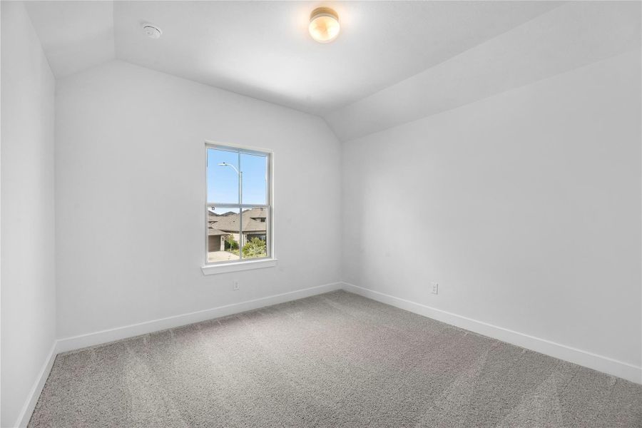 Representative image. Features, selections and colors may vary.