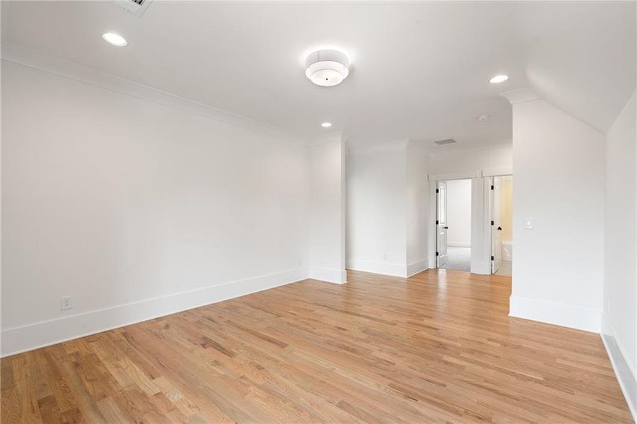 Spacious, unfurnished interior of a new home in Malone's Pond, Ball Ground (Image 14).