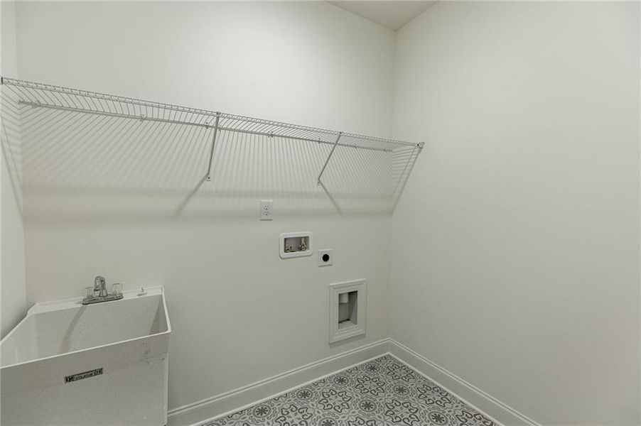Spacious, unfurnished interior of a new home in , Winder (Image 38).