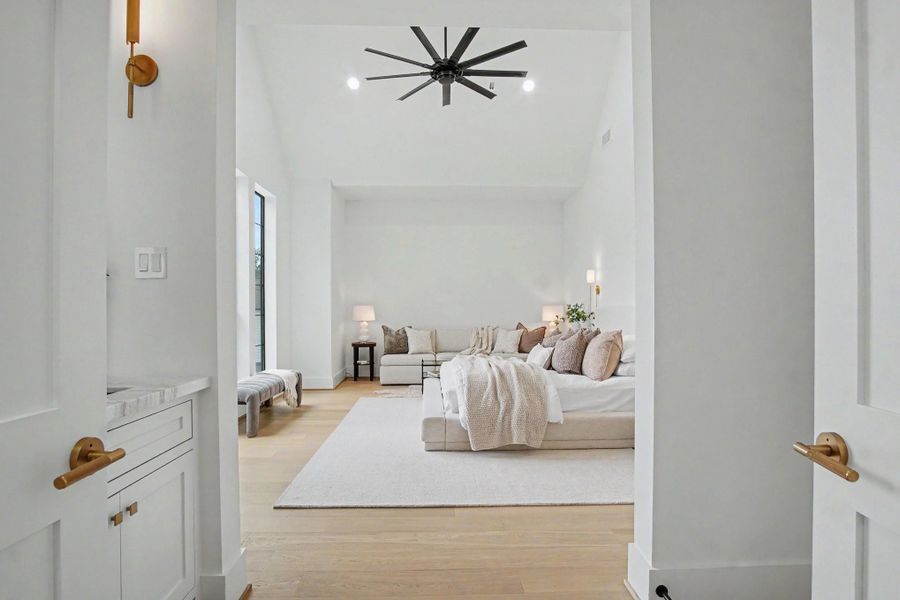 Furnished interior view inside a new home in , Houston (Image 19). Furnished interior view inside a new home in , Houston (Image 19).