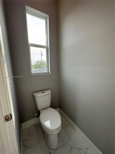 Image 27 of a home in .