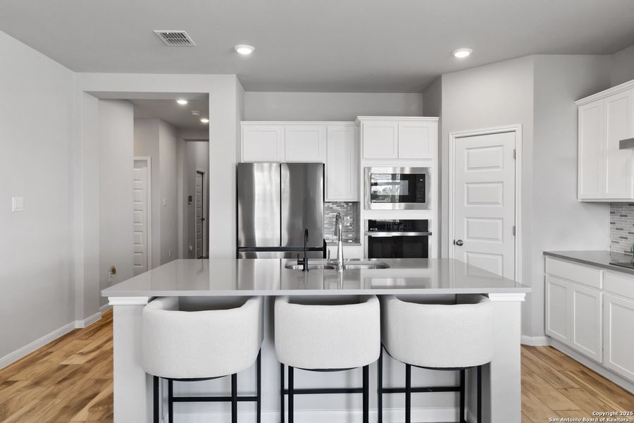 Furnished interior view inside a new home in Hannah Heights, Seguin (Image 17).