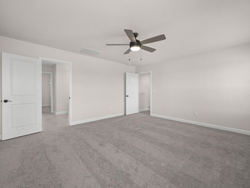 Spacious, unfurnished interior of a new home in Tobacco Road, Angier (Image 23).
