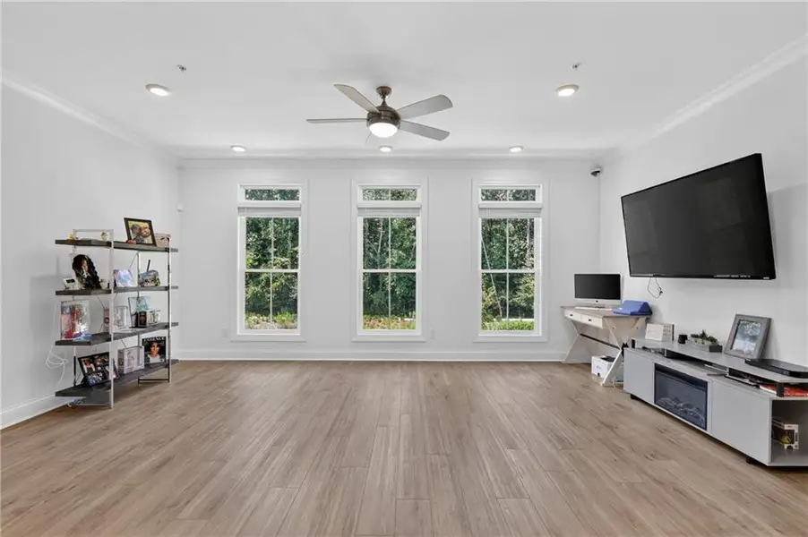 Spacious, unfurnished interior of a new home in , Alpharetta (Image 24). Spacious, unfurnished interior of a new home in , Alpharetta (Image 24).