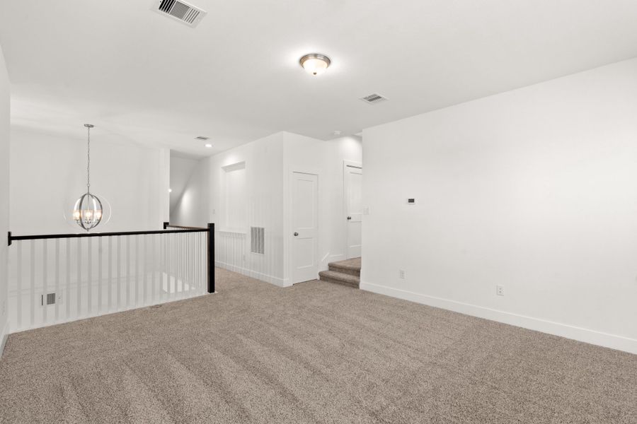 Spacious, unfurnished interior of a new home in Artavia, Conroe (Image 35).