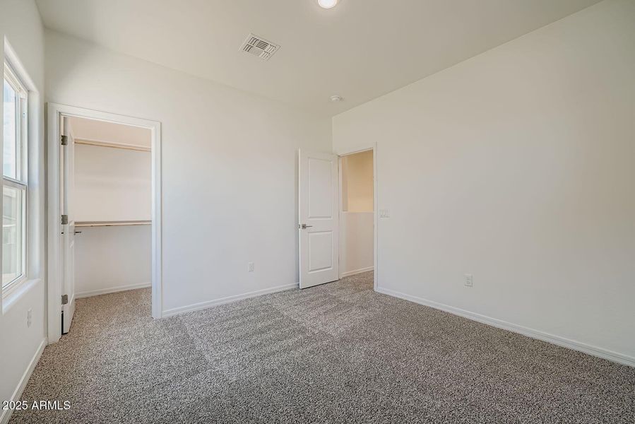 23 - 5519 Guest Room 2 23 - 5519 Guest Room 2