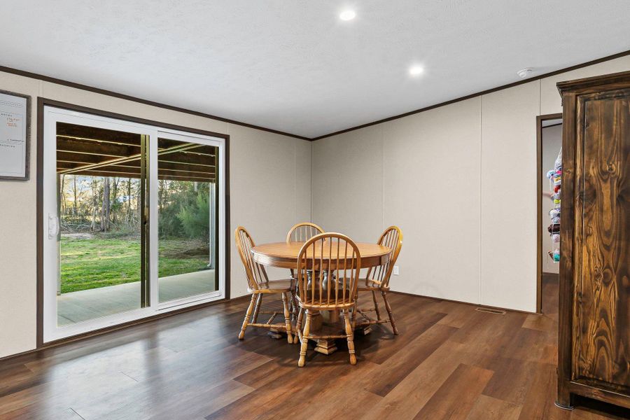 Furnished interior view inside a new home in , Livingston (Image 12).
