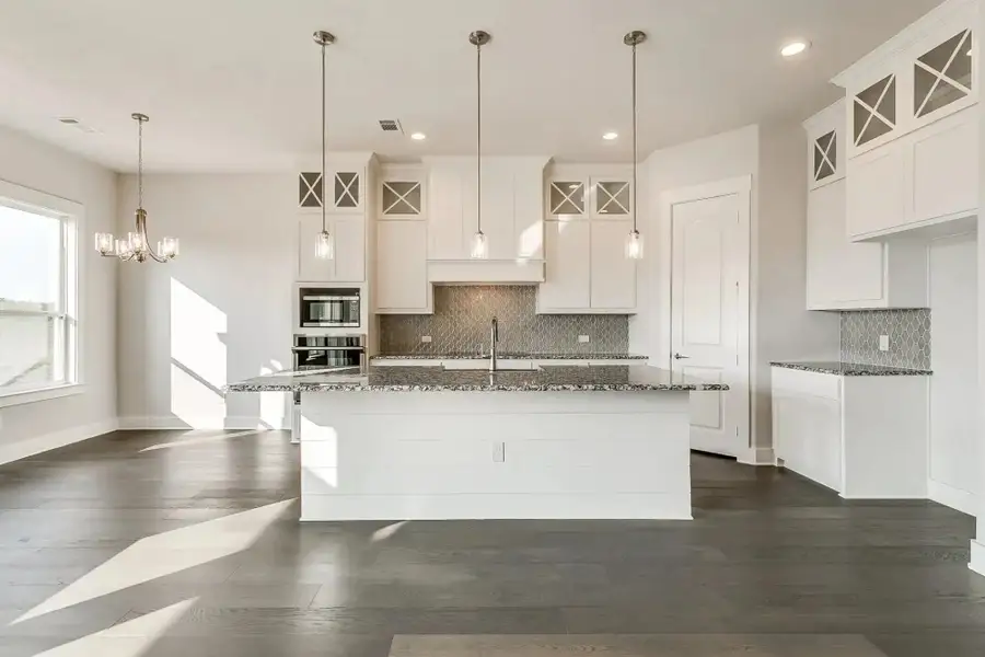 Representative furnished interior of a home built from the The Rhett by Elmwood Custom Homes in Byrum Ranch, Maypearl (Image 24).