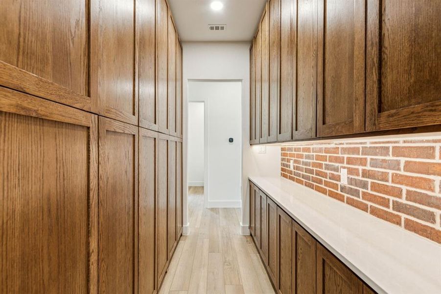 Spacious, unfurnished interior of a new home in , Waxahachie (Image 19). Spacious, unfurnished interior of a new home in , Waxahachie (Image 19).
