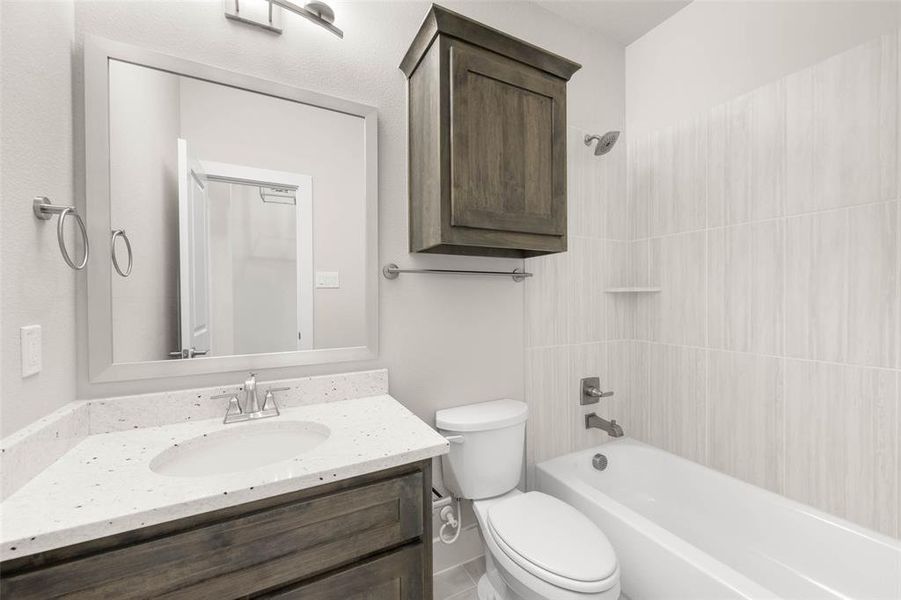 9925 Villa Verde- Living Room-1