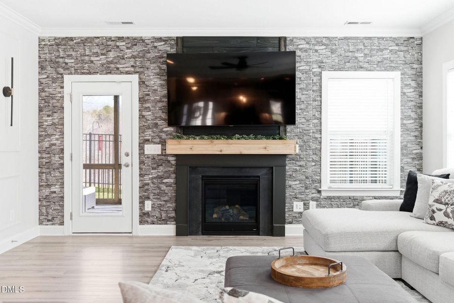 21-web-or-mls-DSC00808 21-web-or-mls-DSC00808