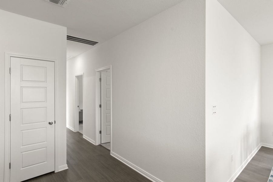 Spacious, unfurnished interior of a new home in Trace, San Marcos (Image 18). Spacious, unfurnished interior of a new home in Trace, San Marcos (Image 18).