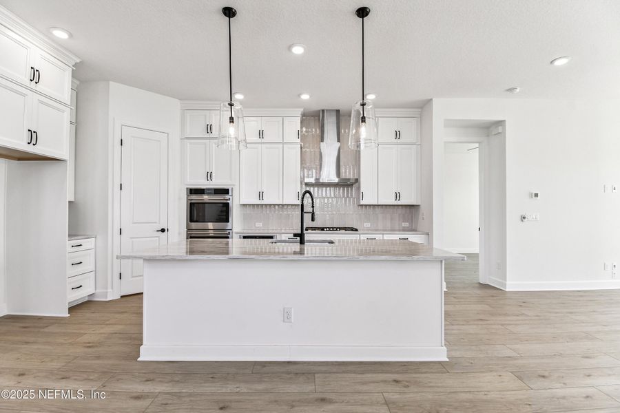 Furnished interior view inside a new home in Seven Pines 50' Front Entry, Jacksonville (Image 9).
